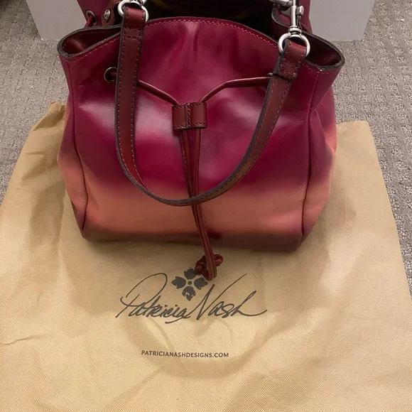 Patricia Nash Pink Ombre Leather Shoulder Bag - Picture 1 of 10